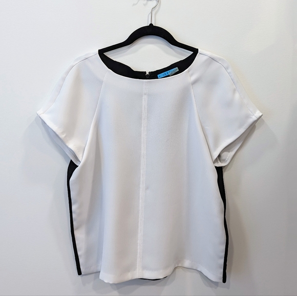 Alice + Olivia White and Black Blouse - Picture 1 of 4